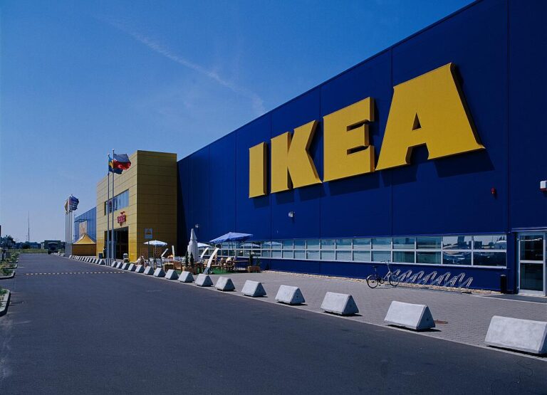 IKEA North America Service Office Silver - LEED v2.2 NC